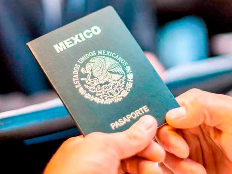 Saturan trámites del Pasaporte Mexicano